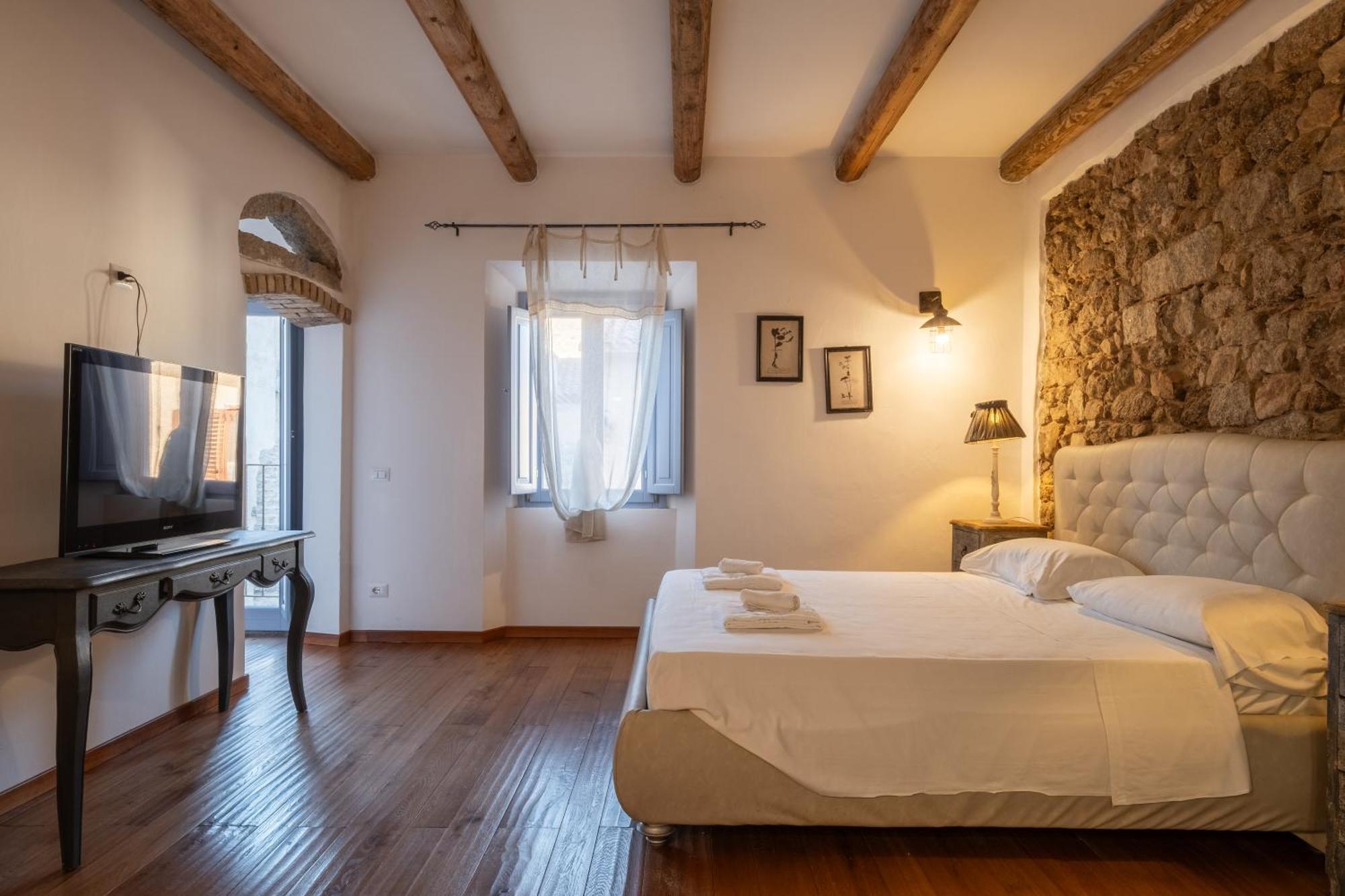 Dimoras Dimore Nel Cuore Di Olbia Exterior foto